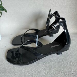 Black Women's Sandals